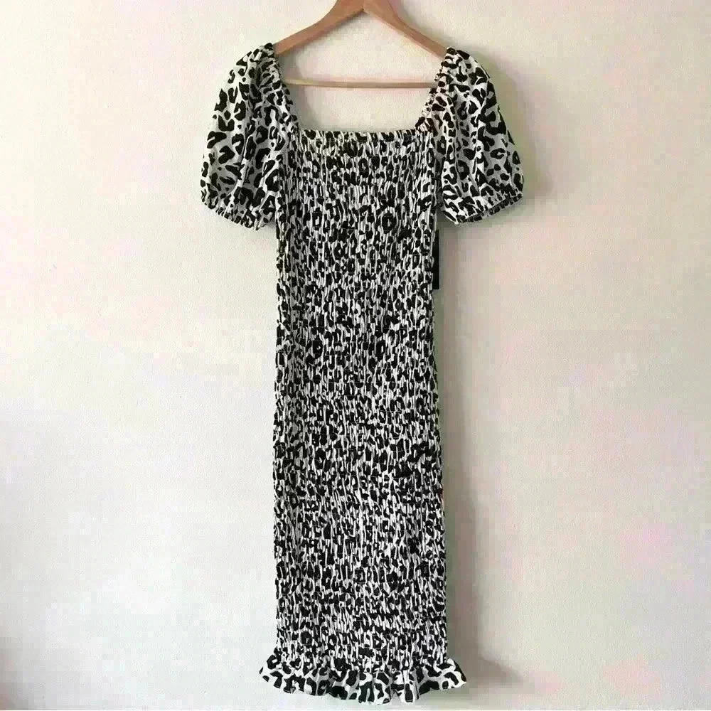 New Lulu's M Womens Steal the Stage White Leopard Smocked Bodycon Midi Dress